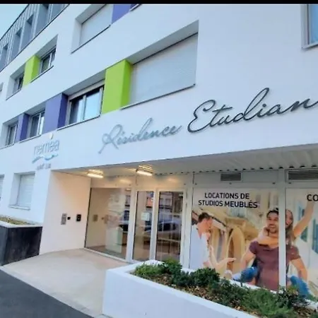Nemea Campus Kervern Lägenhetshotell